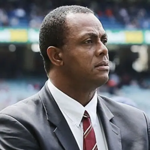 Courtney Walsh